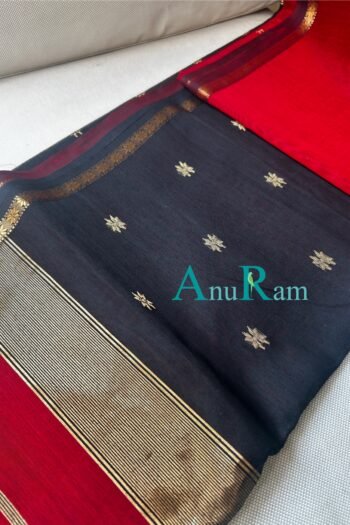 Maheshwari Star and Flower Motif